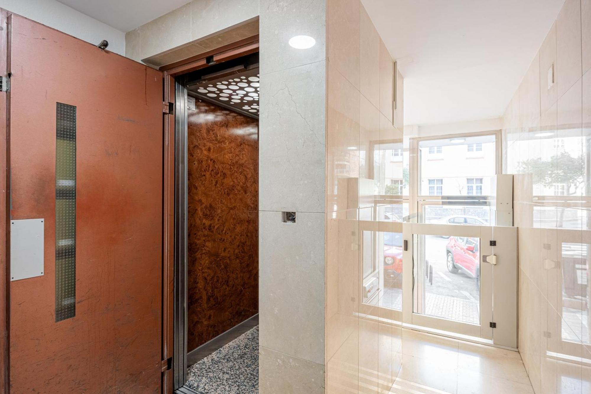 Floperw 2 Apartment Малага Екстериор снимка